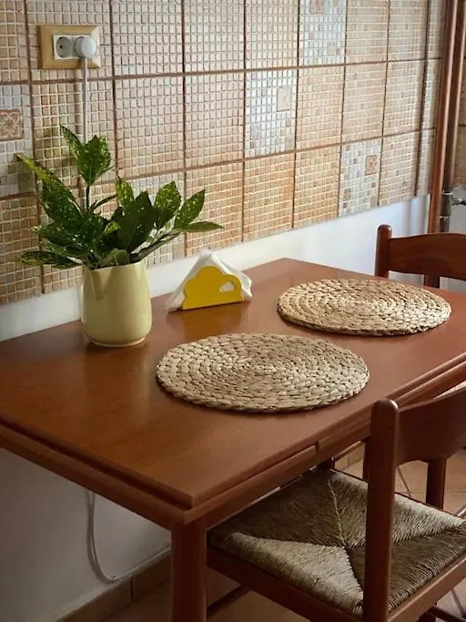 Apartment Lovely & Quiet 1-Bedroom Condo With Free Parking Bucharest